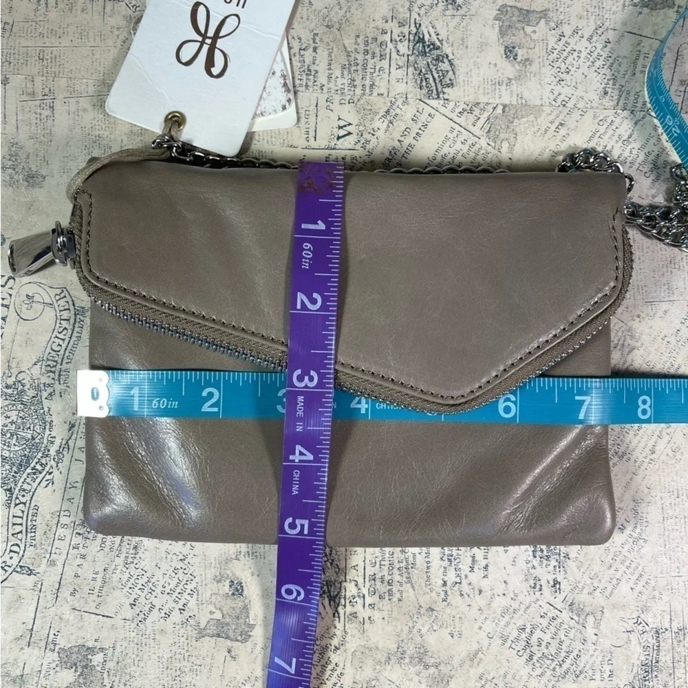 HOBO Daria NWT Tan Leather Convertible Crossbody Clutch Foldover Bag